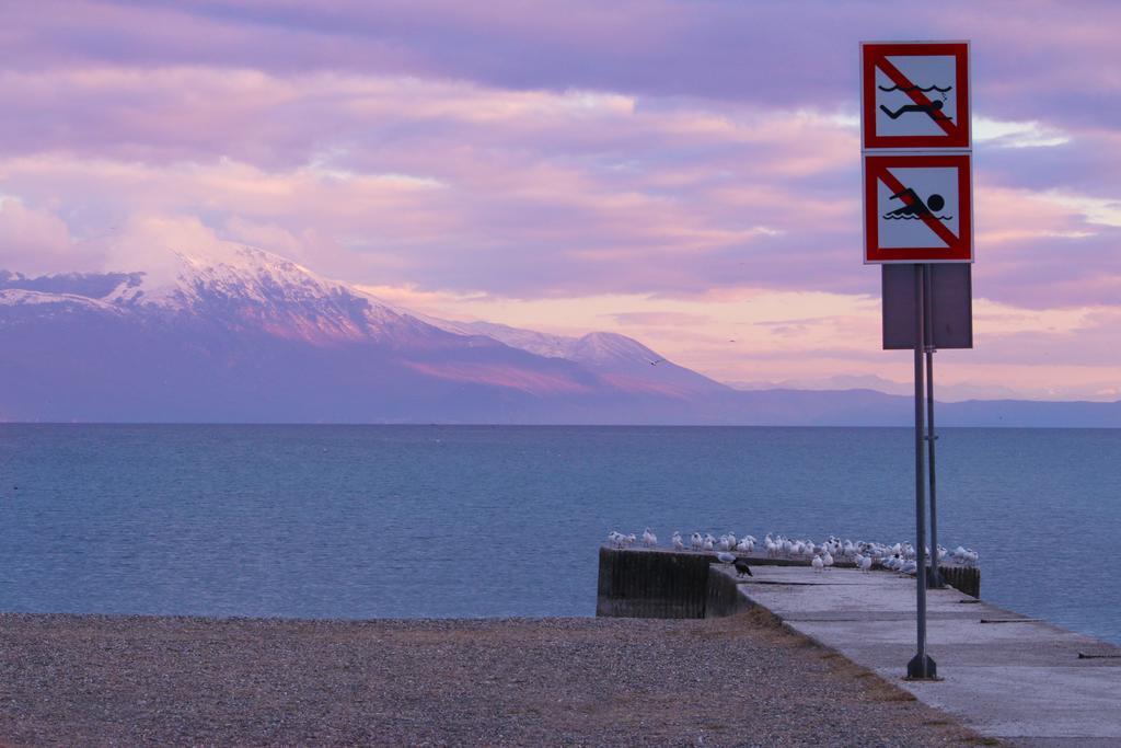 Hotel Montenegro Struga Eksteriør bilde