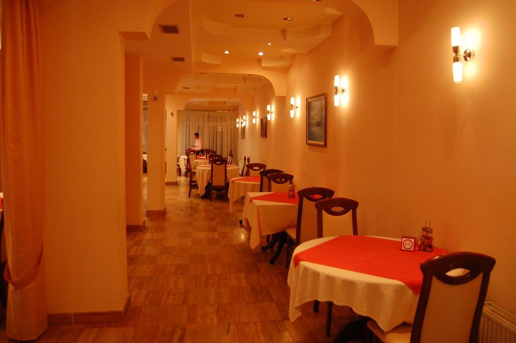 Hotel Montenegro Struga Eksteriør bilde